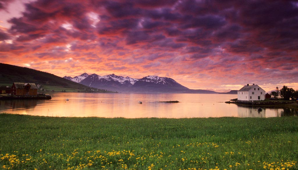 Midnight Sun - Harstad